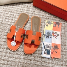 Hermes Slippers